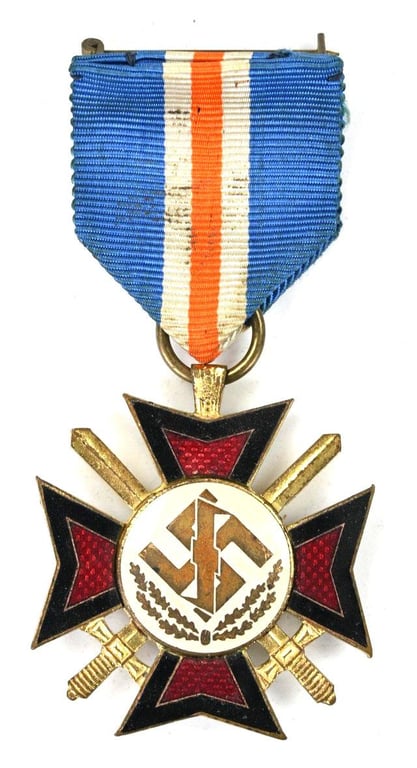 Dutch NSB Mussert Cross in Case