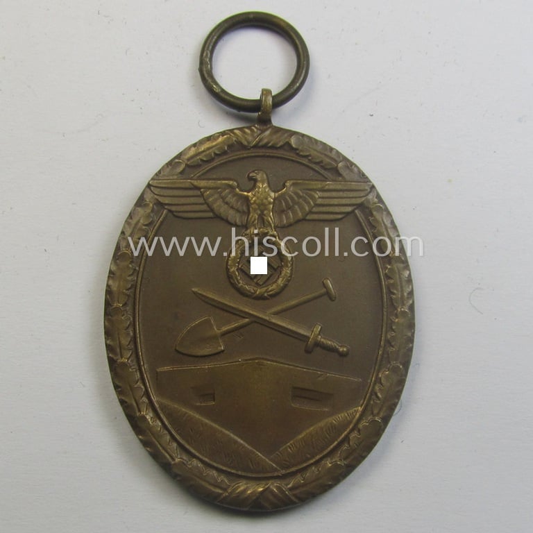 Medal-set: 'Deutsches Schutzwall Ehrenzeichen' (aka: 'Westwall'-medal) being a non-maker-marked- and/or: 'Buntmetall'-based specimen