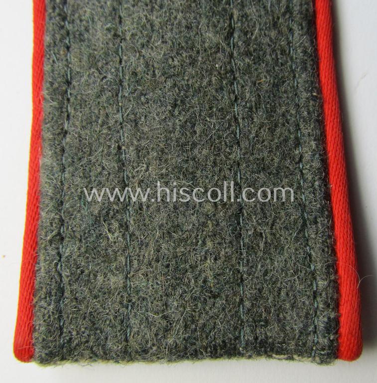 Single, later-war period- (ie. so-called: 'M44'-pattern-) simplified WH (Heeres) enlisted-mens'-type shoulderstrap as was intended for a: 'Soldat eines (Sturm)Artillerie-Regiments'