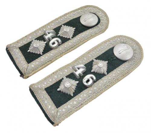 German WH NCO Shoulderboards Inf.Rgt.46