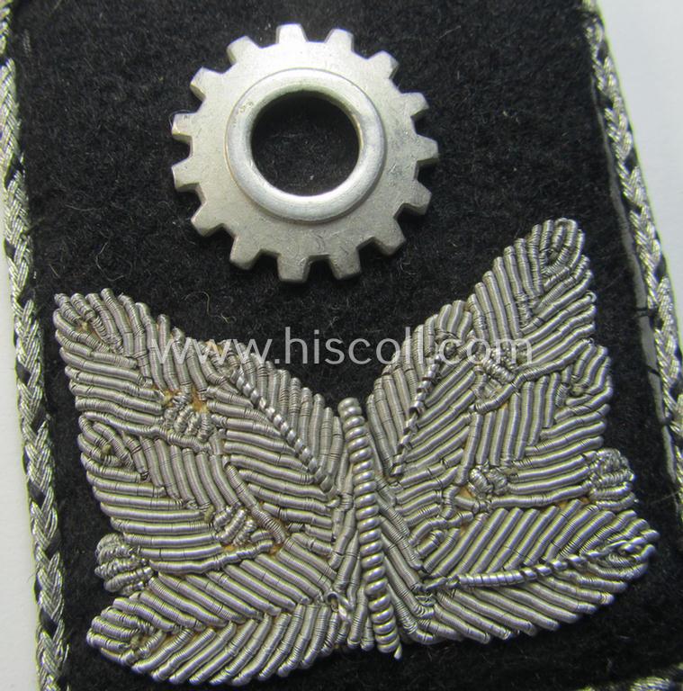 Superb - and actually rarely encountered! - pair of typical TeNo (ie. 'Technische Nothilfe') partly hand-embroidered officers'-type collar-patches that belonged to a: 'Kameradschaftsführer des Ortsgruppe XIII/14'