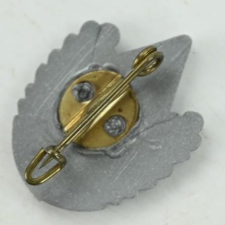 German Hitler Youth 1941 Badge