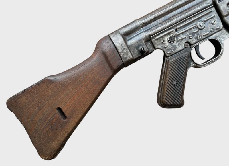 EU Deko MP43 Assault Rifle with MKb42 Magazine