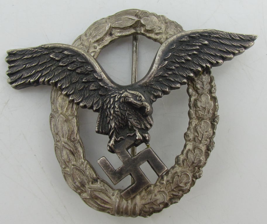 Luftwaffe Pilot's Badge by Brüder Schneider A.G., Wien, with Presentation Case