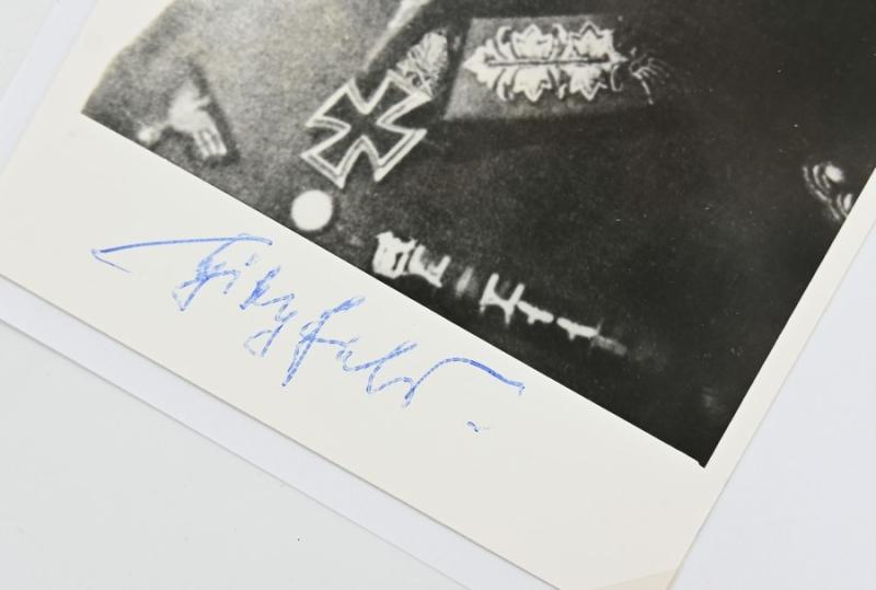 Signature of Wehrmacht Heer KC&OLS Recipient 'Otto Hitzfeld'