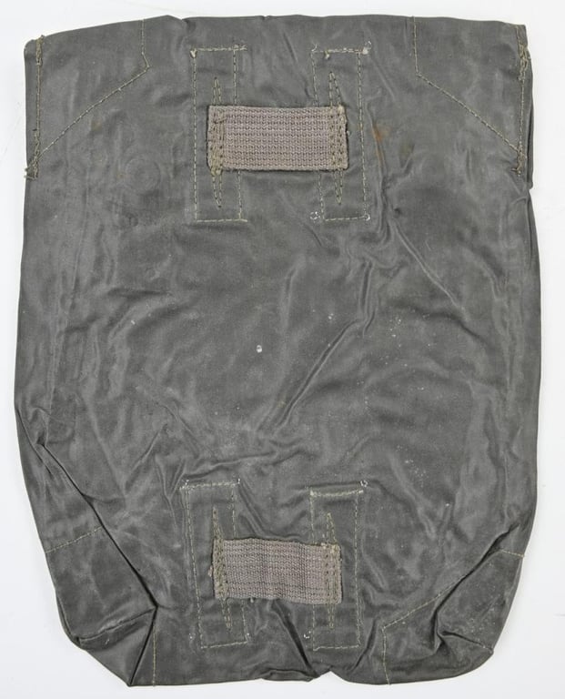 German WH M31 Gascape Pouch