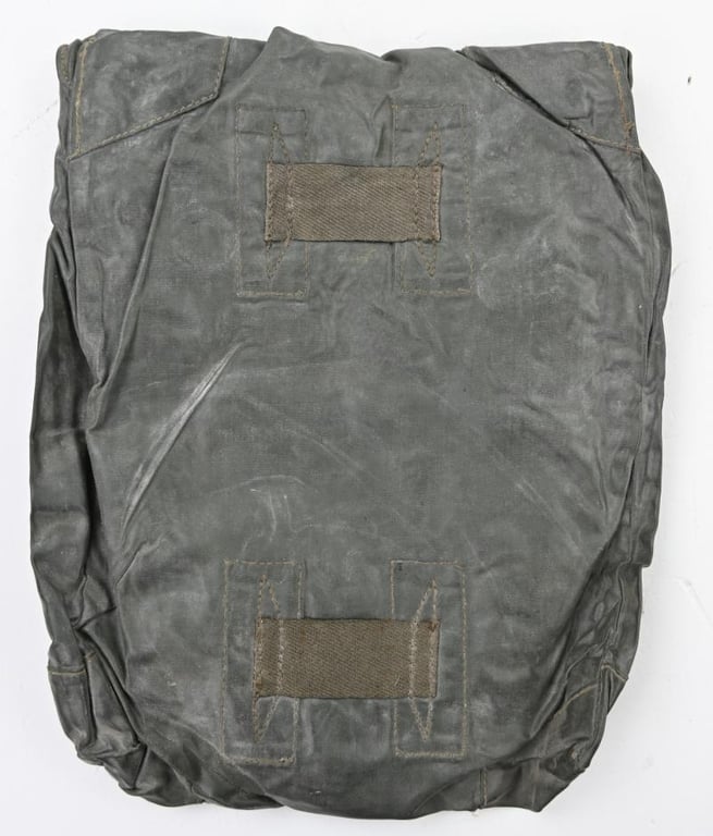 German WH M31 Gascape Pouch
