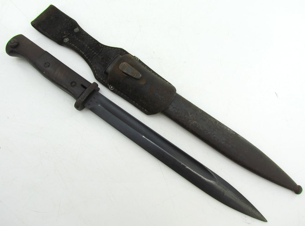 Early matching K98 bayonet by S.178G ‘Gebr. Heller’ with Frog (1935)