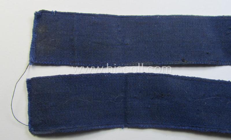 Attractive, bluish-coloured- and typical linnen-based 'Der Stahlhelmbund' (ie. 'Der Stahlhelm' - Bund der Frontsoldaten (or: Sta)' cuff-title (ie. 'Ärmelstreifen') entitled: 'Gau Saale-Thüringen'