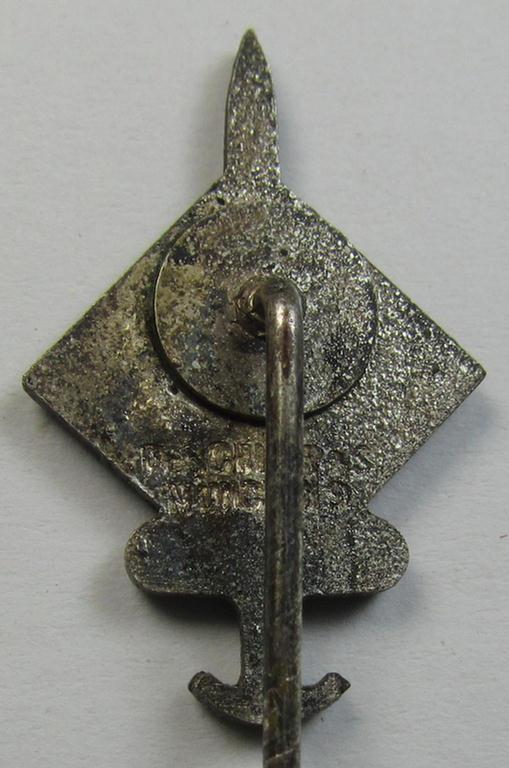 Superb - and truly rarely encountered! - WH (Heeres) 'Truppentraditions-Abzeichen o. Ehrennadel der 539. Infanterie-Division' being a maker- (ie. 'Deschler - München'-) marked example as executed in silvered metal (ie. 'Buntmetall')