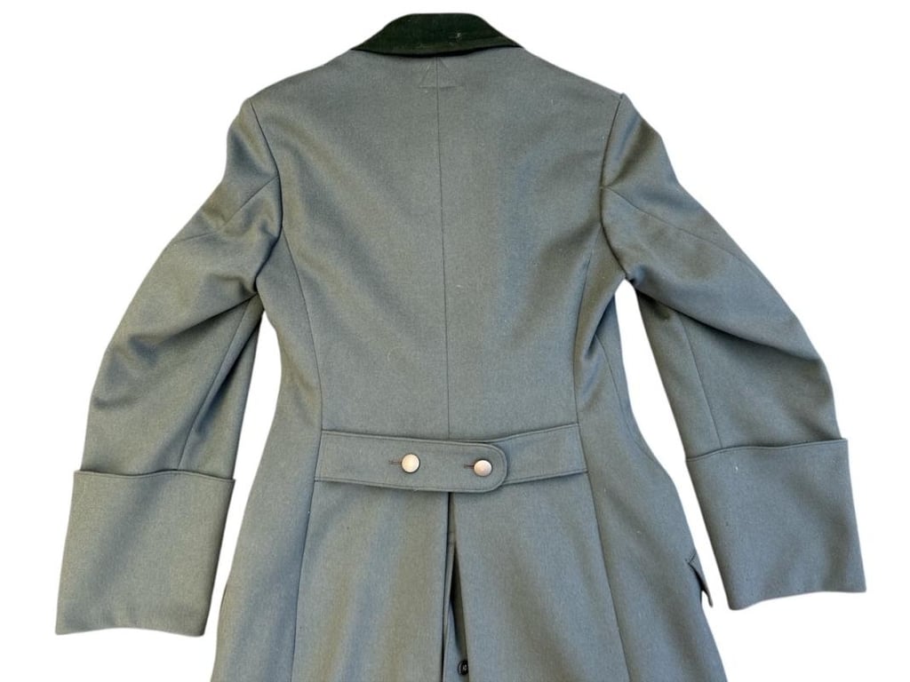 Wehrmacht (Heer) Panzer Officer's Greatcoat