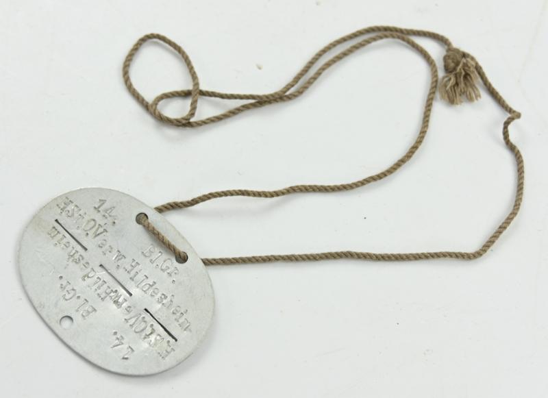 German WH HV Dog-Tag with Cord