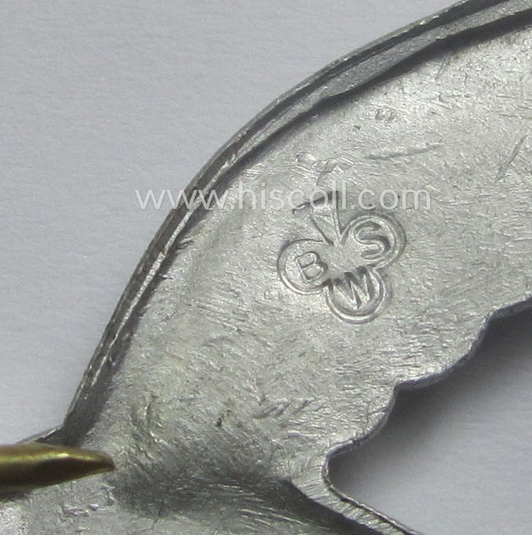 Minimally worn, WH (Luftwaffe) EM/NCO-pattern visor- (ie. 'Schirmmützen'-) cap-eagle being a maker- (ie. 'BSW'-) marked example as executed in aluminium based metal