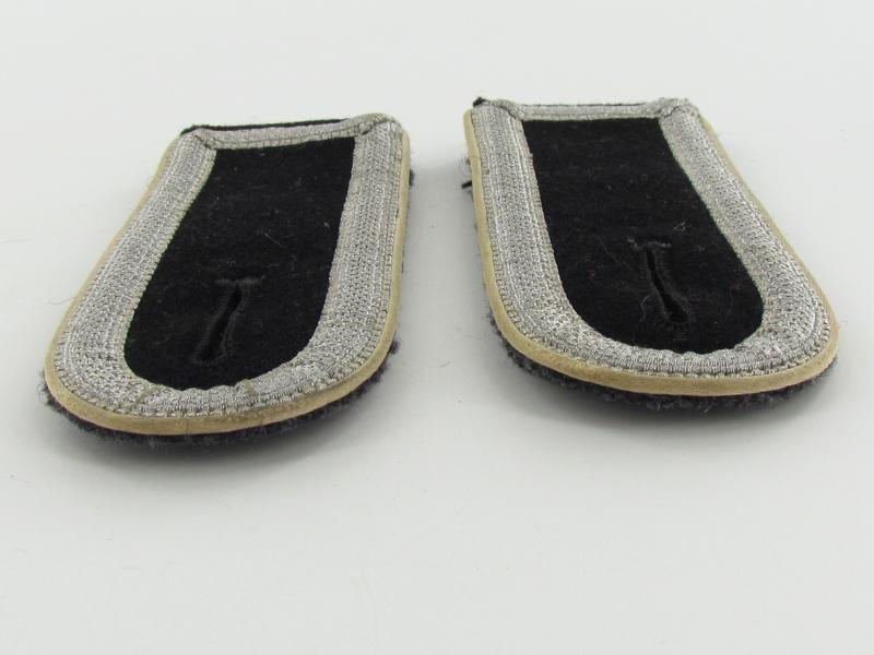 Luftwaffe Hermann-Göring Division Panzer Shoulder Boards...Rare