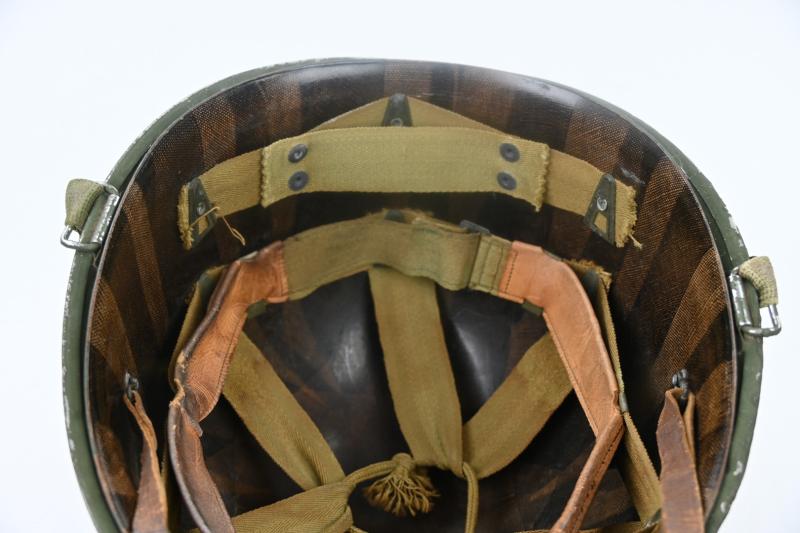 US WW2 M1 Swivel bale Combat Helmet