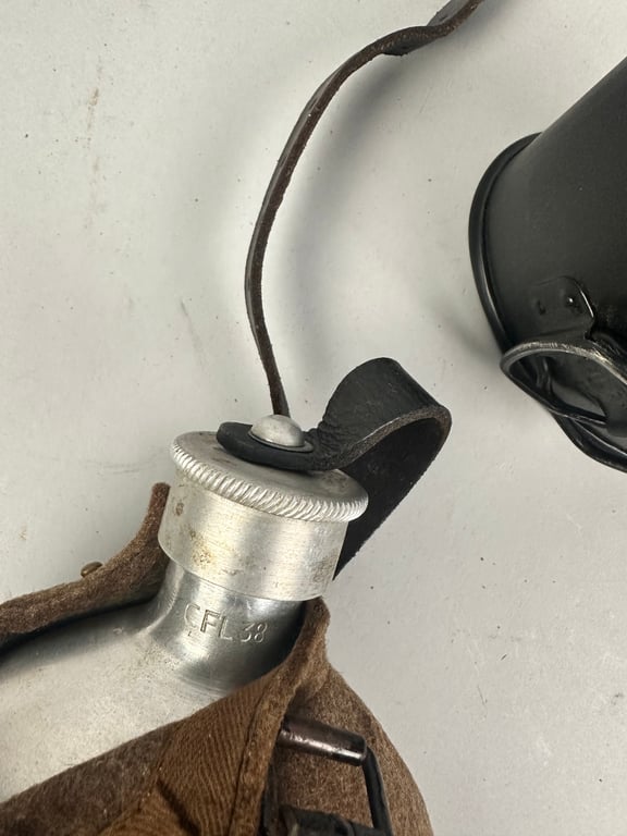 Matching m31 canteen