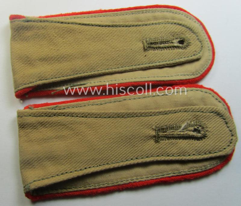 Pair of WH (Luftwaffe) 'tropical-styled', EM-type shoulderstraps: 'Soldat der Flak-Artillerie-Trpn.'