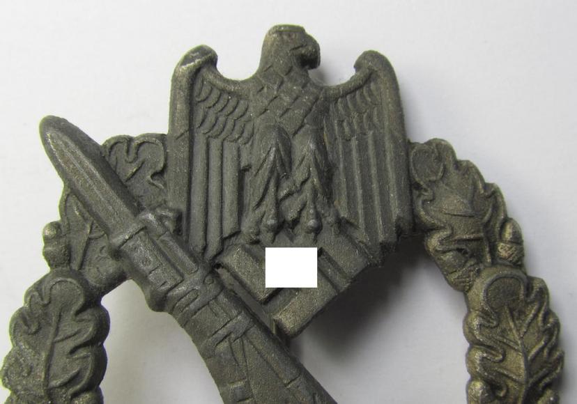 Superb, 'hollow-back' 'Infanterie Sturmabzeichen in Silber' (or: silver infantry assault badge ie. IAB) being a non-maker-marked example as executed in zinc-based metal (ie. 'Feinzink') as was produced by the: 'Berg & Nolte'-company