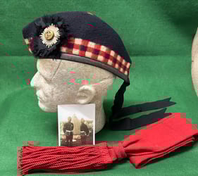 WW1 7th Battalion The Royal Scots Glengarry with...