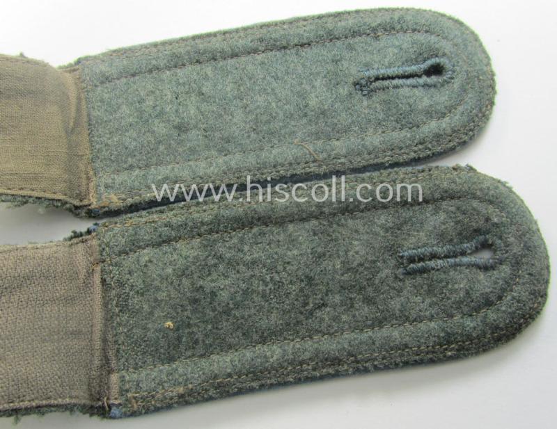 Pair of WH (Heeres) so-called: 'M40 o. M43'-pattern, NCO-type shoulderstraps: 'Uffz. der Nachschub-Trpn.'