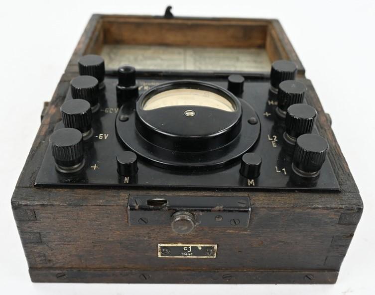 German WH Signal Corps  Equipment 'Voltage Meter' 1941