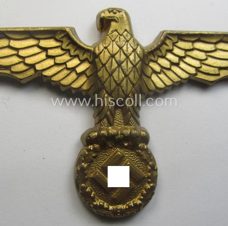 Larger-sized, WH (Kriegsmarine): 'DAK' (ie. 'Deutsches Afrikakorps') zinc- (ie. 'Feinzink'-) based- and/or 'Feuervergoldetes' so-called: 'pith-helmet' eagle-device
