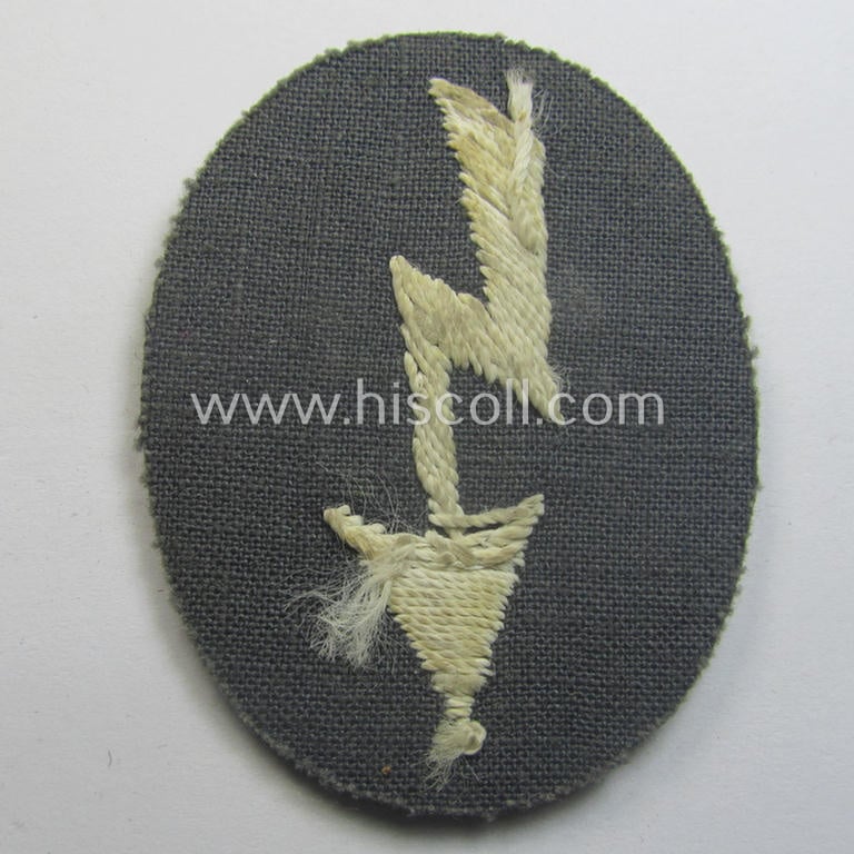 WH (Heeres) trade- and/or special-career insignia ie. hand-embroidered signal-blitz: 'Infanterie-Trpn.'