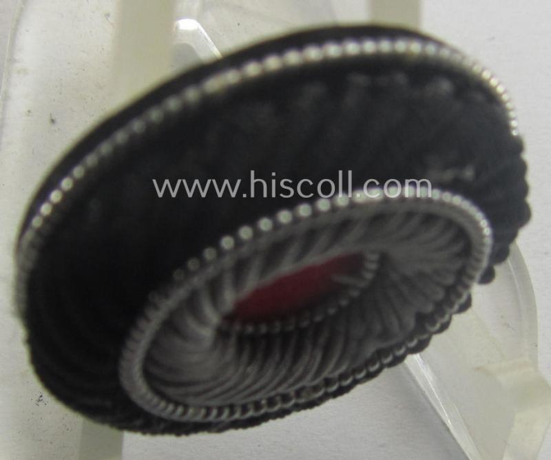 Hand-embroidered, WH (Heeres o. Luftwaffe) officers'-pattern side-cap-cocarde (ie. 'Mützenkokarde für Offiziers-Schiffchen')