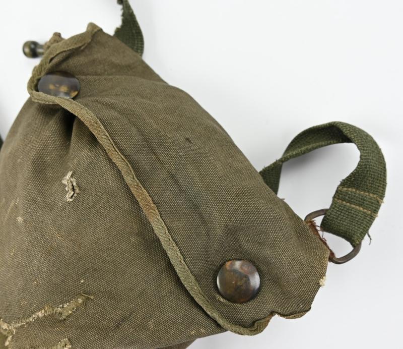 German LW FSJ Gasmask Bag with Gasmask 'edb'