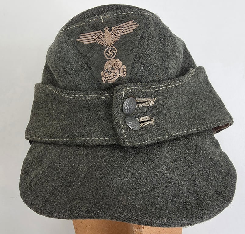 Waffen-SS M43 ski cap with insignia