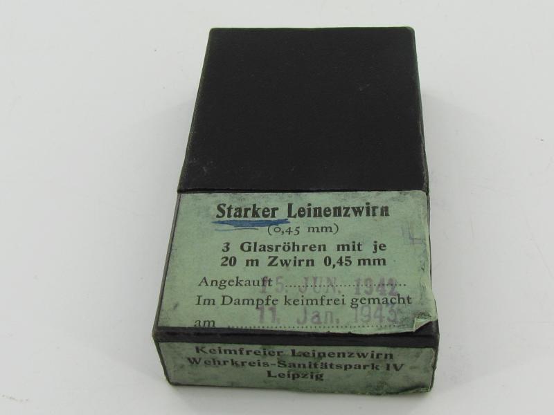 Wehrmacht Medical thread to stitch a wound