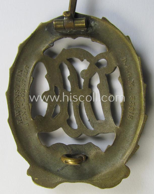 Attractive - and early-period! - 'Reichssportabzeichen DRA in Bronze' (or: bronze-class DRA sports'-badge) being a neat 'Buntmetall'-based example that is nicely maker- (ie. 'Wernstein - Jena'-) marked on its back