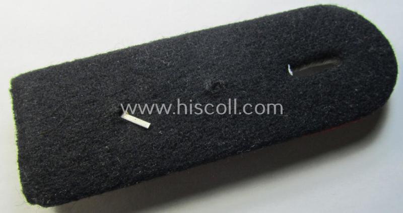 Neat - albeit regrettably single! - Waffen-SS officers'-pattern shoulderboard as piped in the red-coloured branchcolour as was intended for usage by an: 'SS-Hauptsturmführer' who served within the: 'Waffen-SS (Sturm)Artillerie-Truppen'