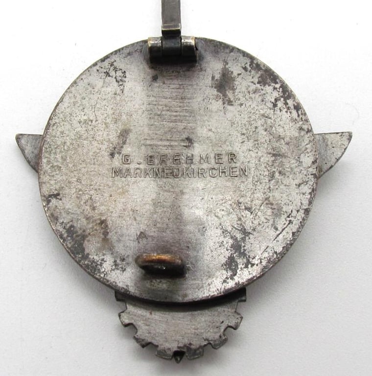 HJ ( Hitler Youth ) Gausieger Badge 1938