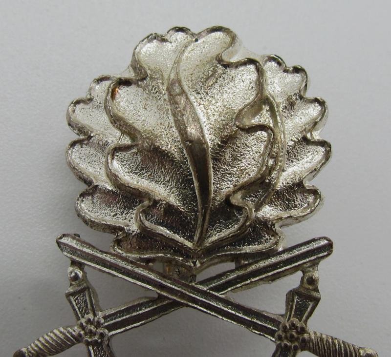 Oak leaves with swords ( S&L )