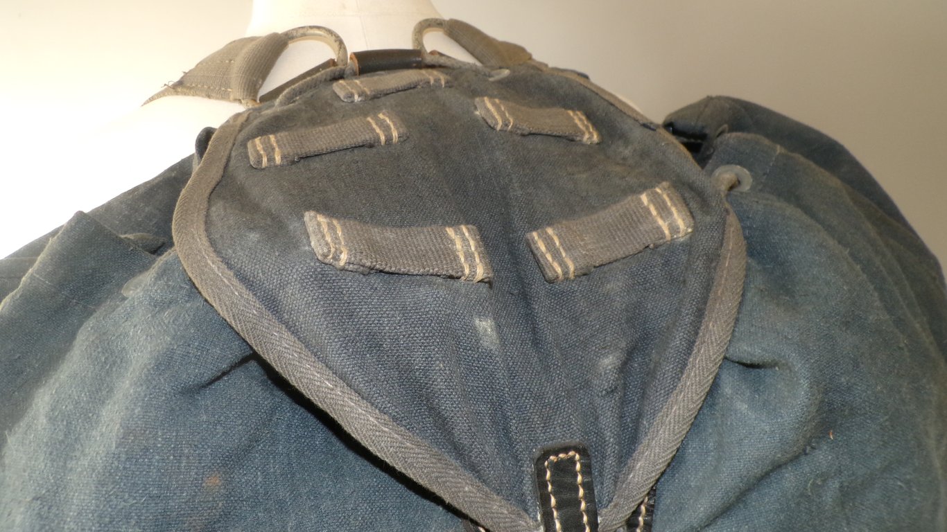 Luftwaffe Rucksack in blue webbing
