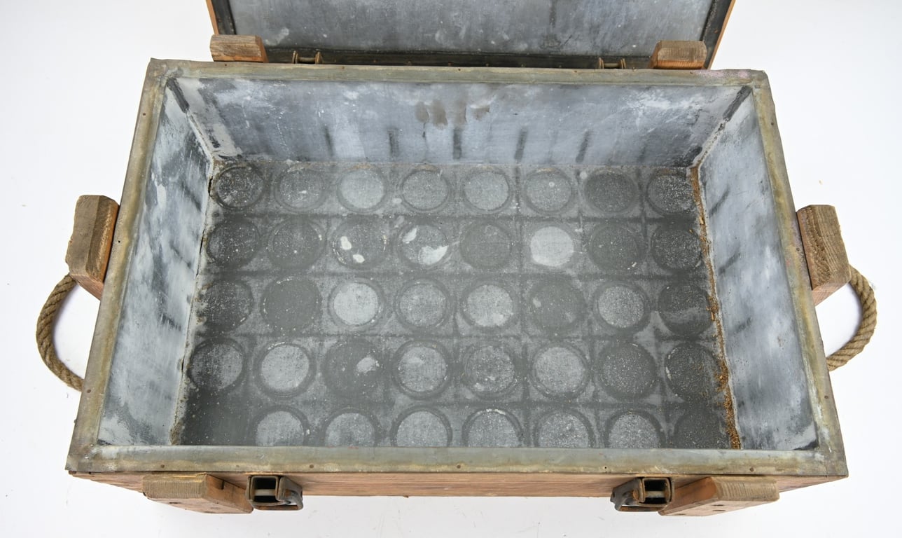 German WH Ammo Box P65 propellant charges