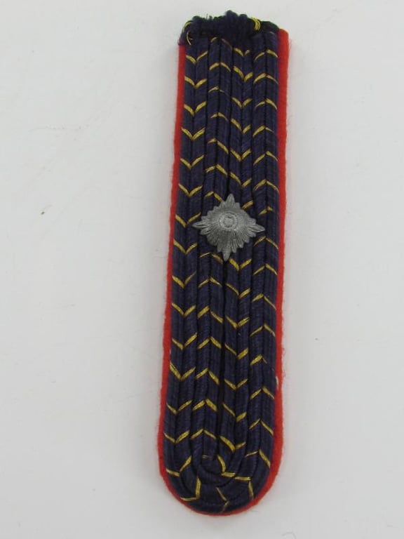 1 x Deutsche Reichsbahn Shoulder-Board