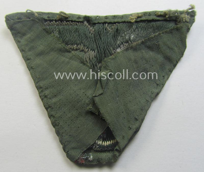 Truly used and/or worn, WH (Heeres) 'T-shaped' M42-model cap-eagle/cocarde as executed in 'BeVo'-weave pattern (being a minimally stained example that comes in a clearly used- ie. once cap-attached, condition)