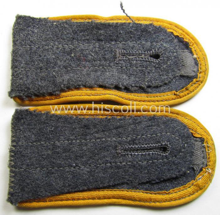 Attractive - fully matching and with certainty scarcely found! - pair of NCO-type, so-called: 'Ostvölker'- (ie. presumably Luftwaffe-?) related shoulderstraps that come in a 'virtually mint- ie. unissued' condition