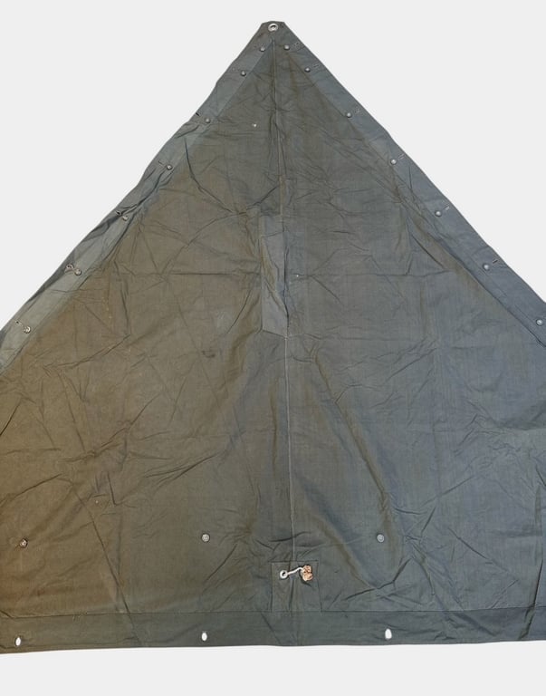 "TeNo" M31 Shelter Quarter ( Top condition )