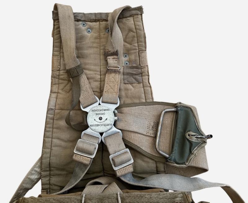 Luftwaffe Fighterpilot Seat with Parachute and harness
