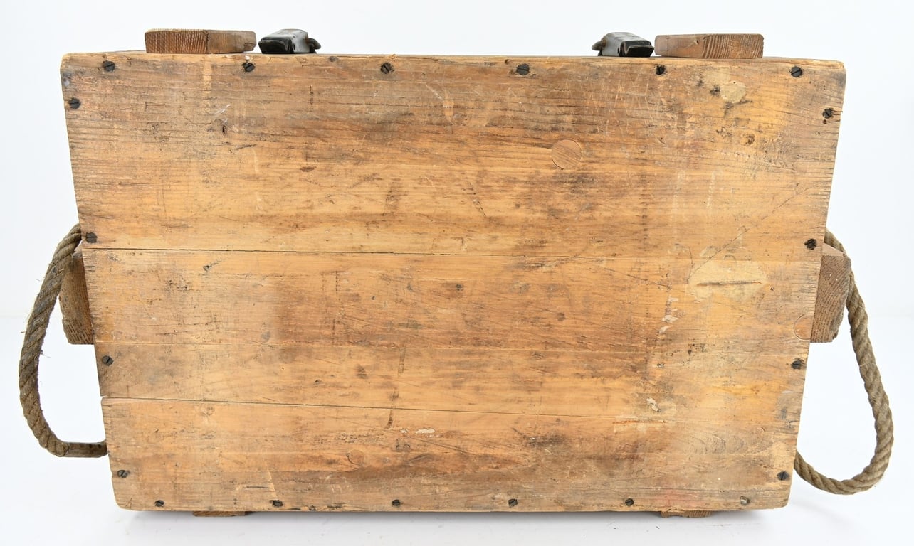 German WH Ammo Box P65 propellant charges