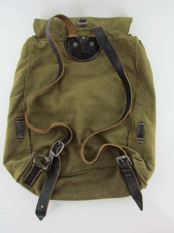 WH/SS Artillery Backpack RB Numbered