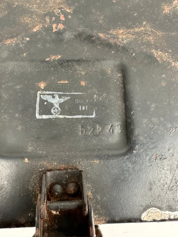 Wehrmacht bicycle ‘Truppenfahrrad’ ammuntion box by bzk 1943