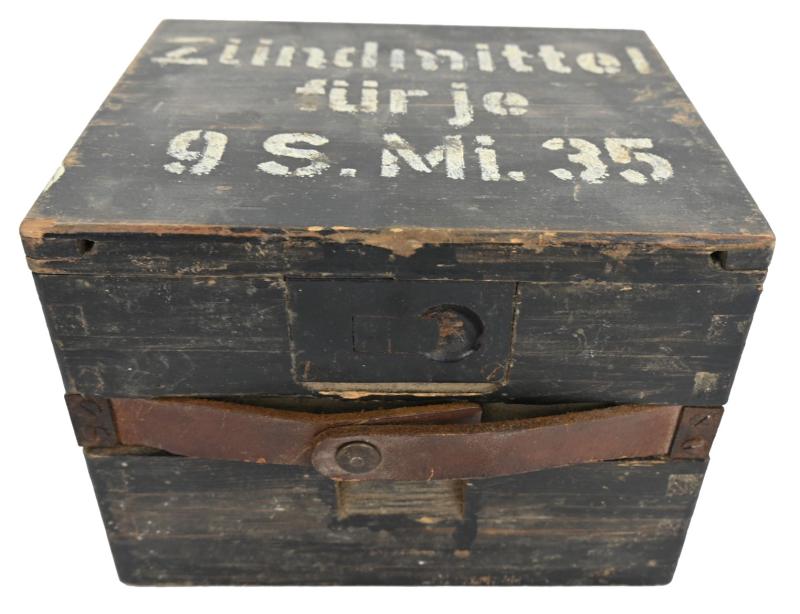 German WH Fuse Box for 9 S. Mi. 35