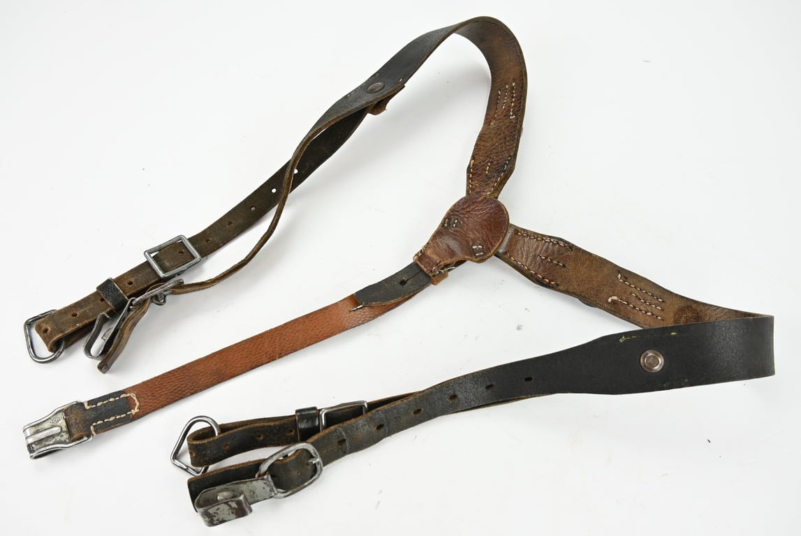 German WH Combat Y-Strap 1941