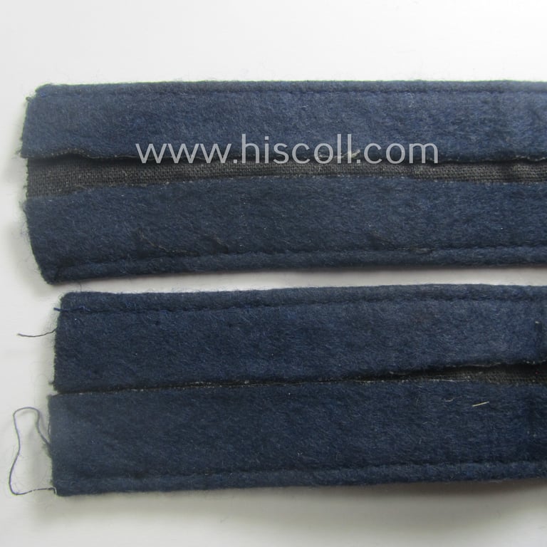 Truly used- and/or tunic-removed, typical 'smooth-woolen'-based, EM- (ie. NCO-) pattern WH (Luftwaffe) cuff-title (ie. 'Ärmelstreifen') entitled: 'Hermann Göring' that comes in that comes in an overall very nice condition