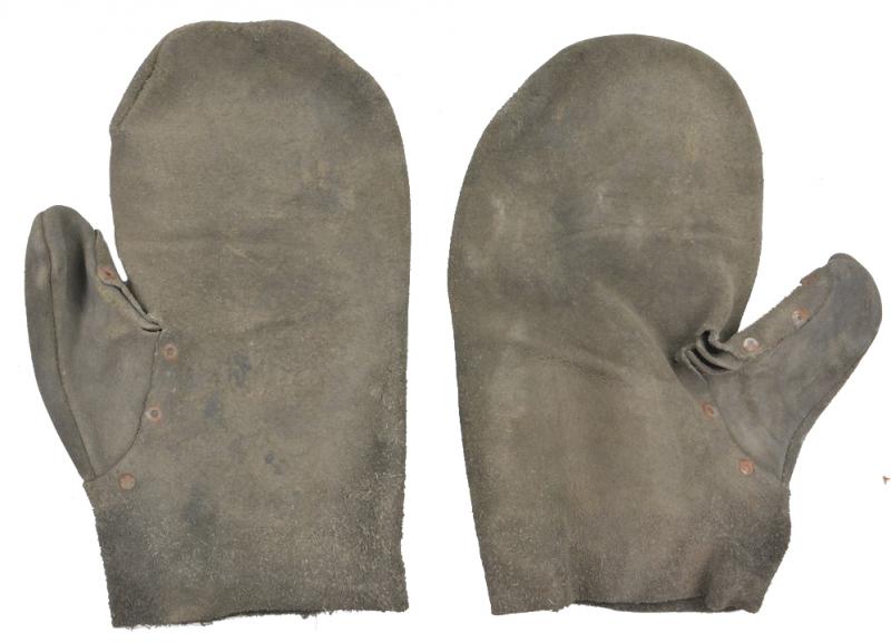 German WH Barrel Gloves