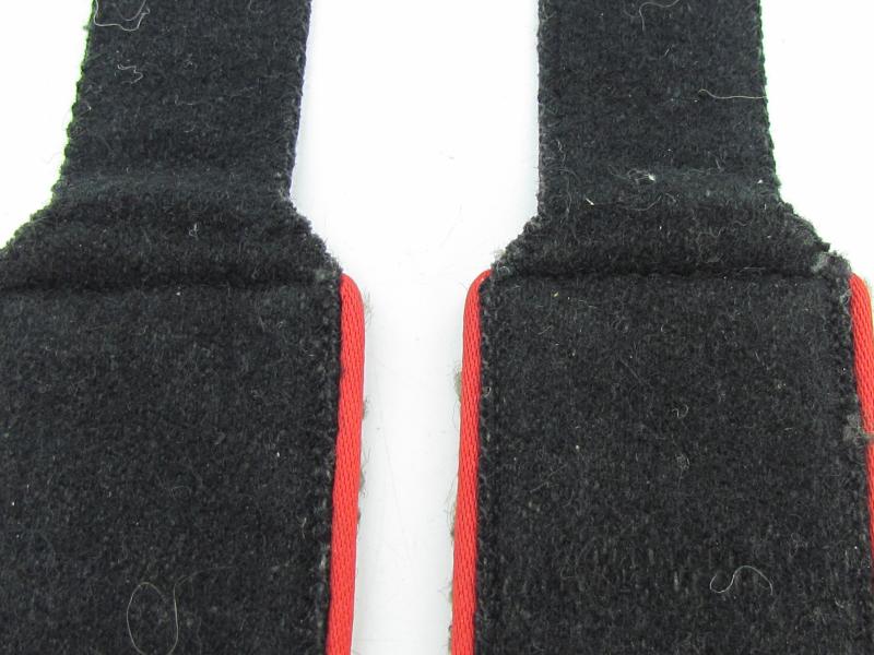 Waffen SS EM Artillery shoulder boards